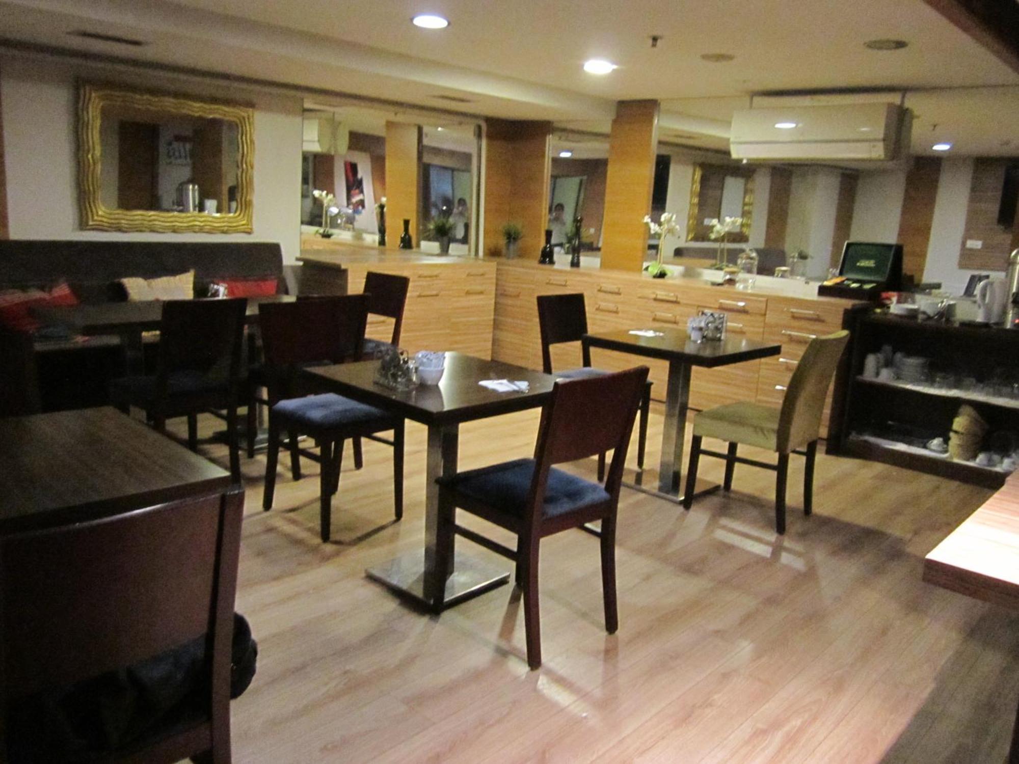 Derpa Suite Hotel — Fotoğraflar 1